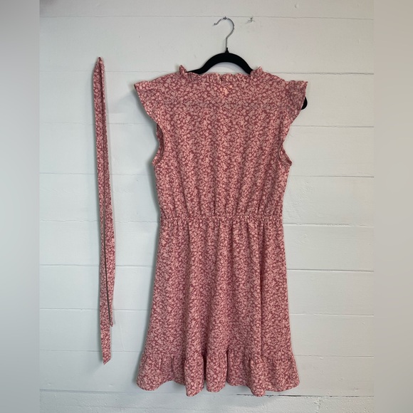 Monteau Dainty Pink Dress Size Large - Picture 4 of 4